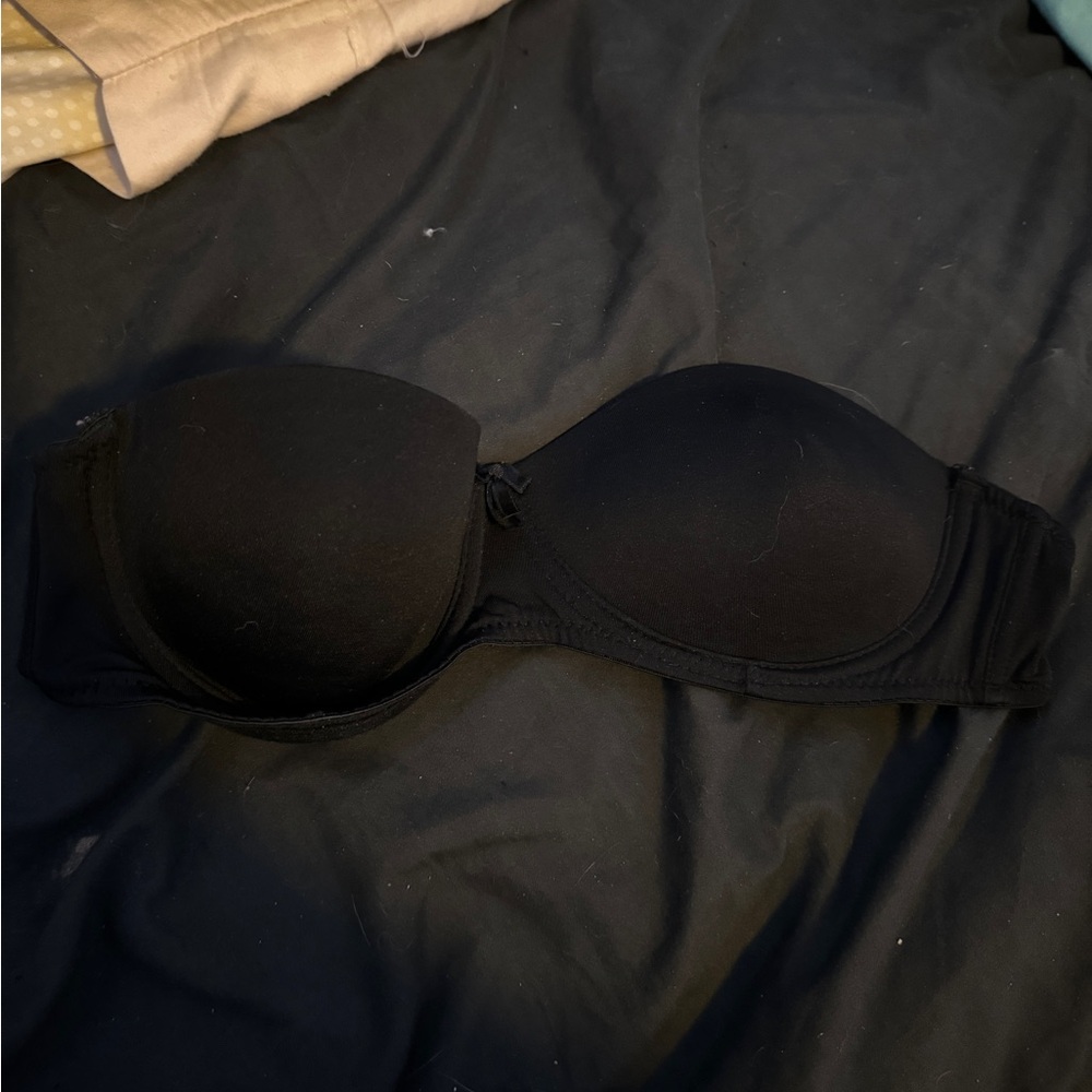Strapless bra 34B
